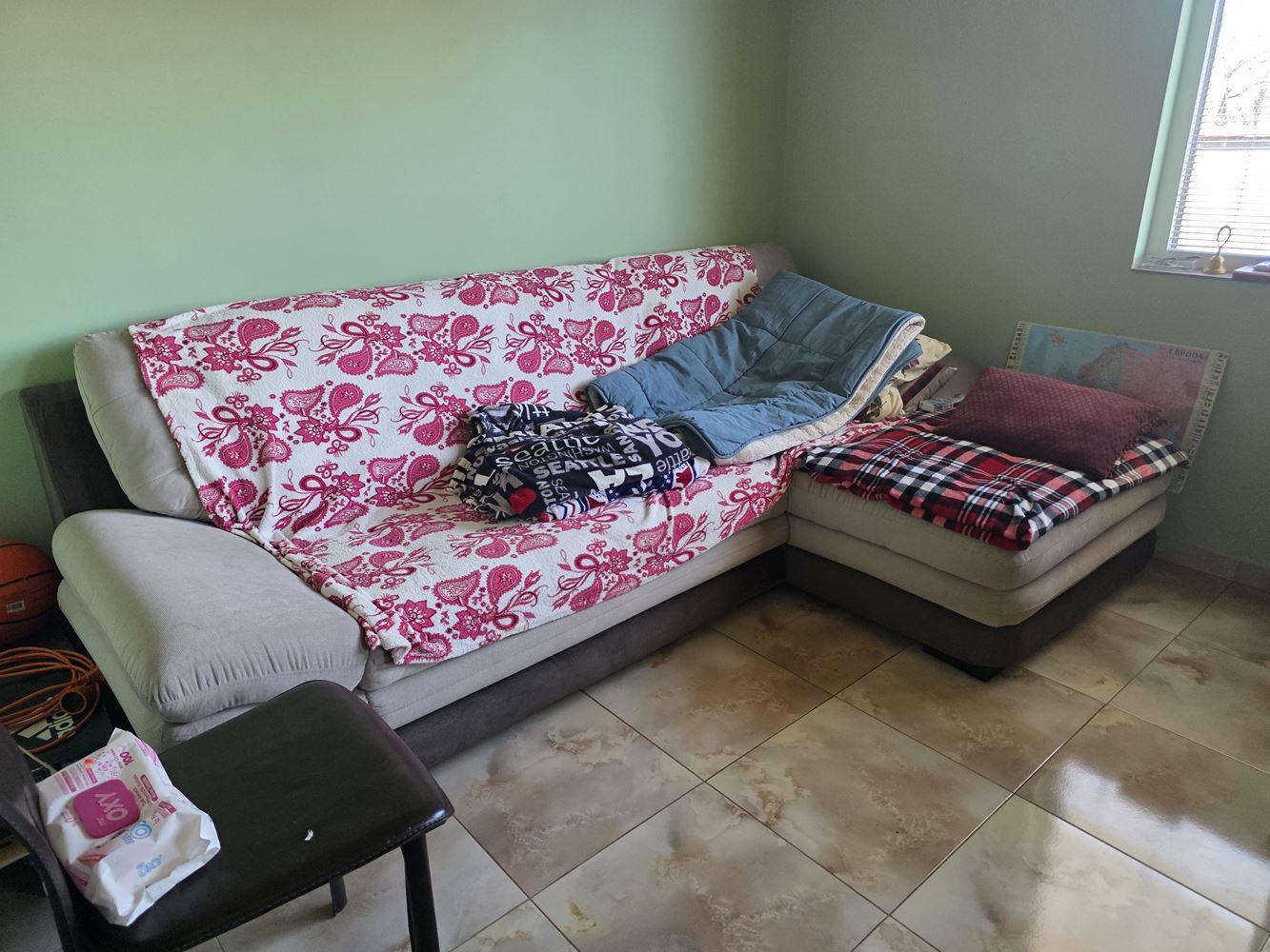 Прекрасна самостоятелна къща с двор в село Тънково – уют и спокойствие близо до Слънчев Бряг