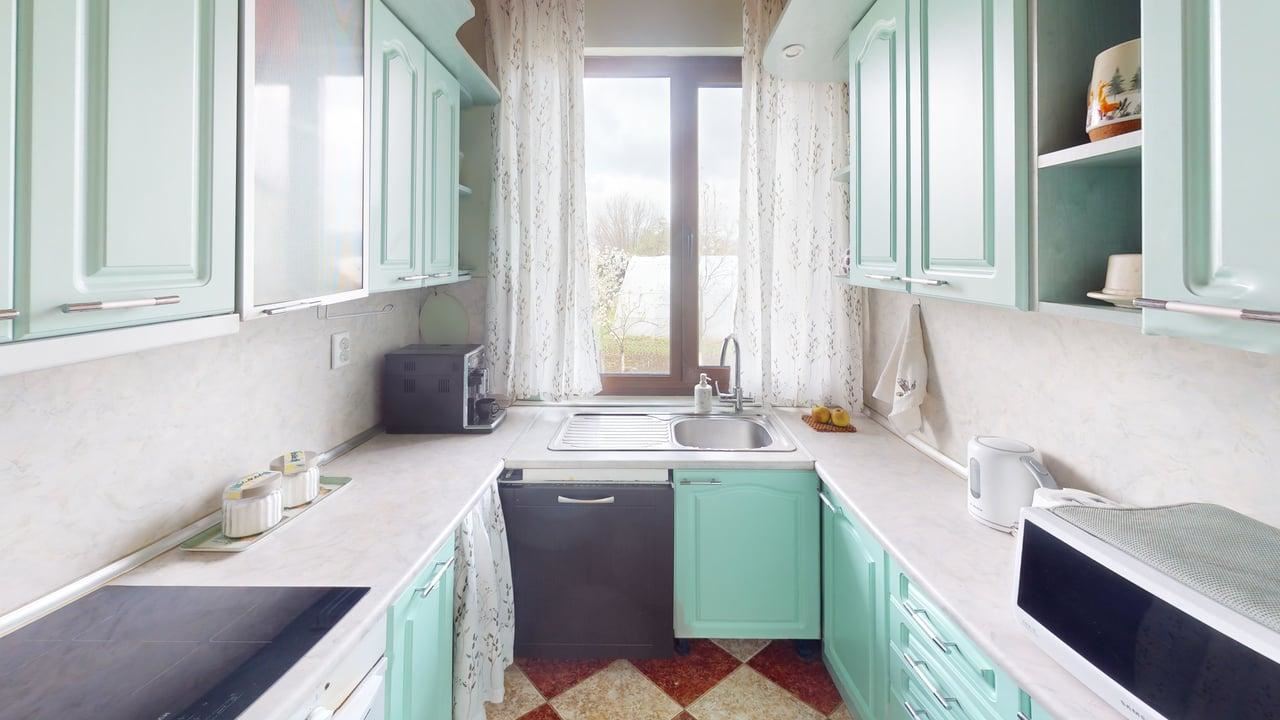 Двуетажна къща в село Порой - спокойствие, простор и уют близо до морето