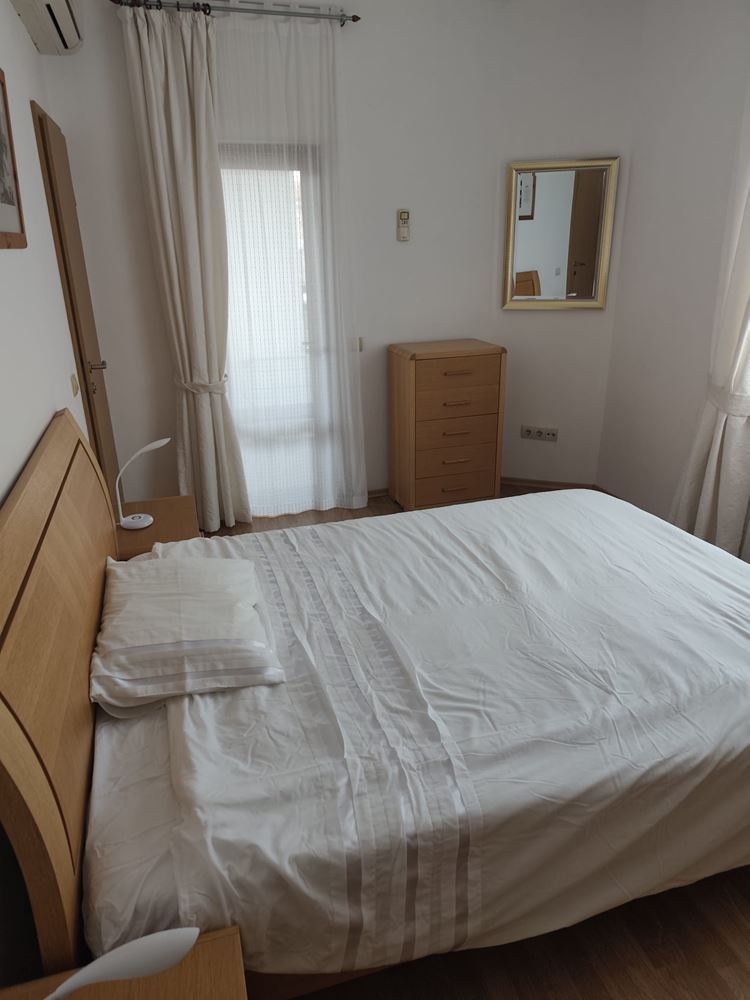 Луксозна двуетажна къща с басейн и красива панорама в престижен комплекс – Ахелой