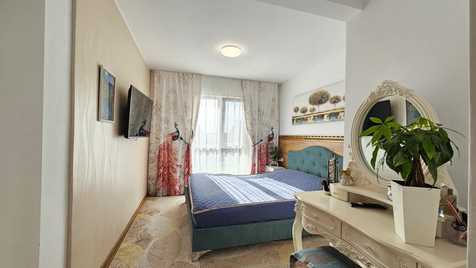 Изключителна едноетажна къща с просторен двор в спокойното село Кошарица