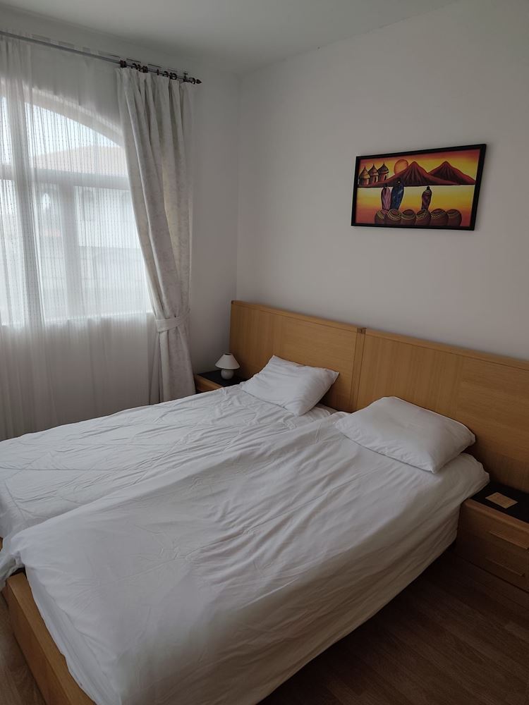 Луксозна двуетажна къща с басейн и красива панорама в престижен комплекс – Ахелой