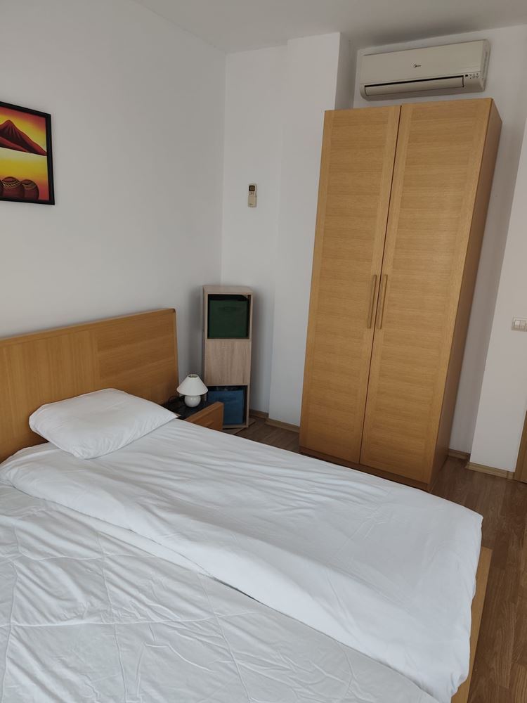 Луксозна двуетажна къща с басейн и красива панорама в престижен комплекс – Ахелой