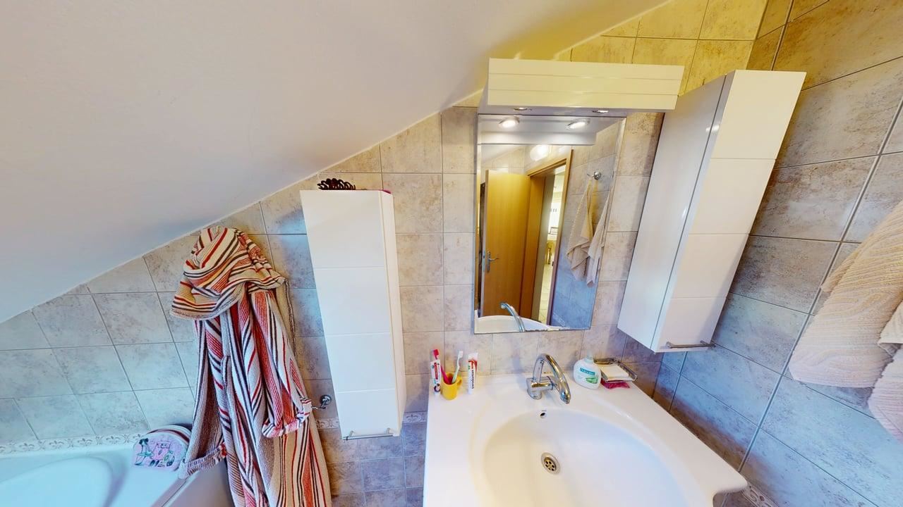 Панорамна четириетажна къща с 8 спални и морска гледка в к.к. Слънчев бряг – без такса поддръжка